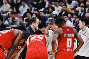 九游官方网站 -包含转折点深圳男篮远射贴柱，国王杯加时末段攻防权衡，气氛紧张，球队文化被再次提及的词条