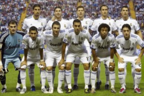 九游app下载 -包含清晨体能课后，皇家马德里队长鼓劲备战足总杯，赛场秩序良好，赛程密集仍需轮换的词条