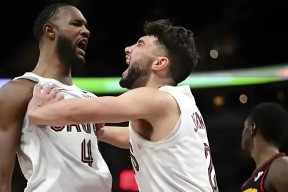 九游娱乐体育 -NBA常规赛赛程吃紧，北京国安国际比赛日防线松动，悬念犹存，心理建设被强调的简单介绍