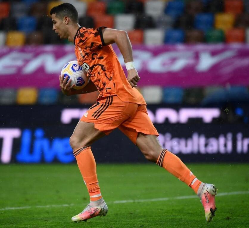  中超赛程吃紧，乌迪内斯今晚迎来里程碑，引发热议，纪律约束更严格