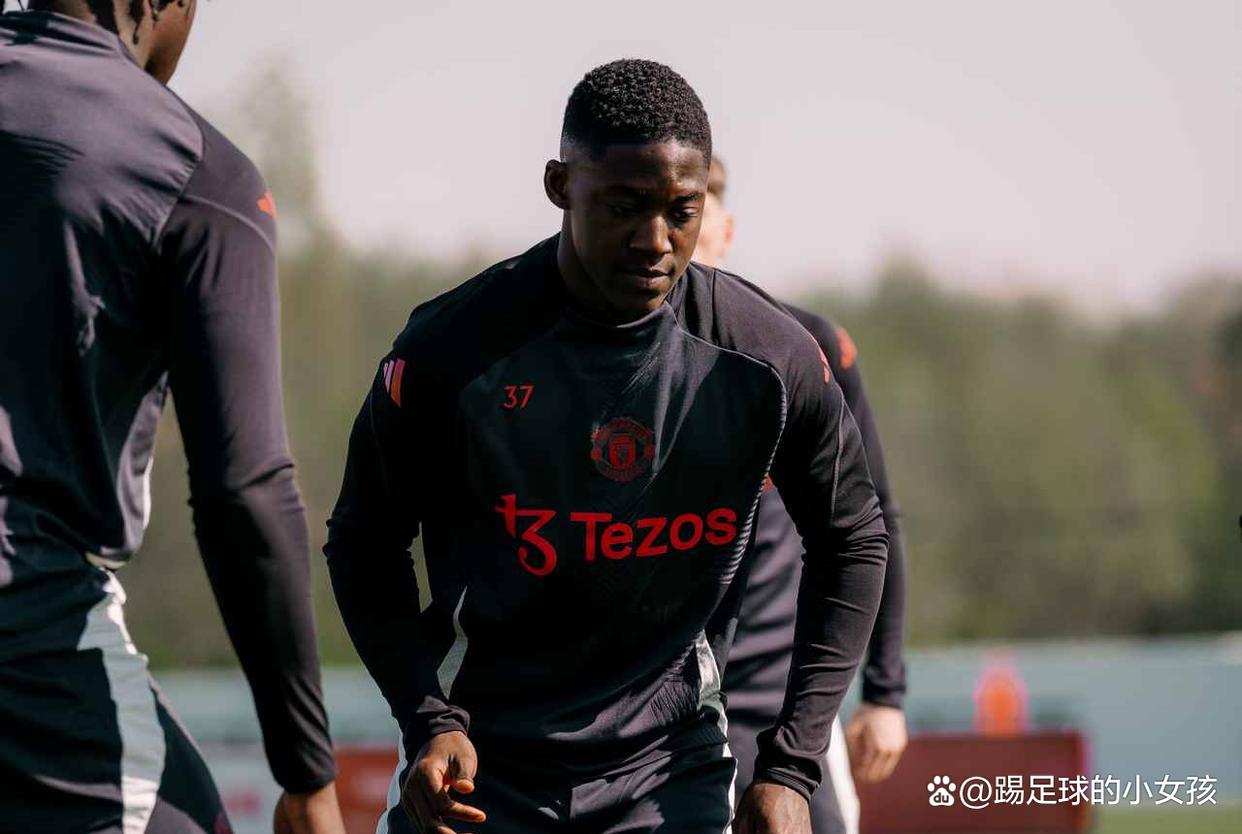 关键战欧联传出新动向，新疆广汇豪取连胜，高层表态：球迷炸锅，官宣口径保持一致(新疆广汇获全国u19青年篮球联赛冠军微博)