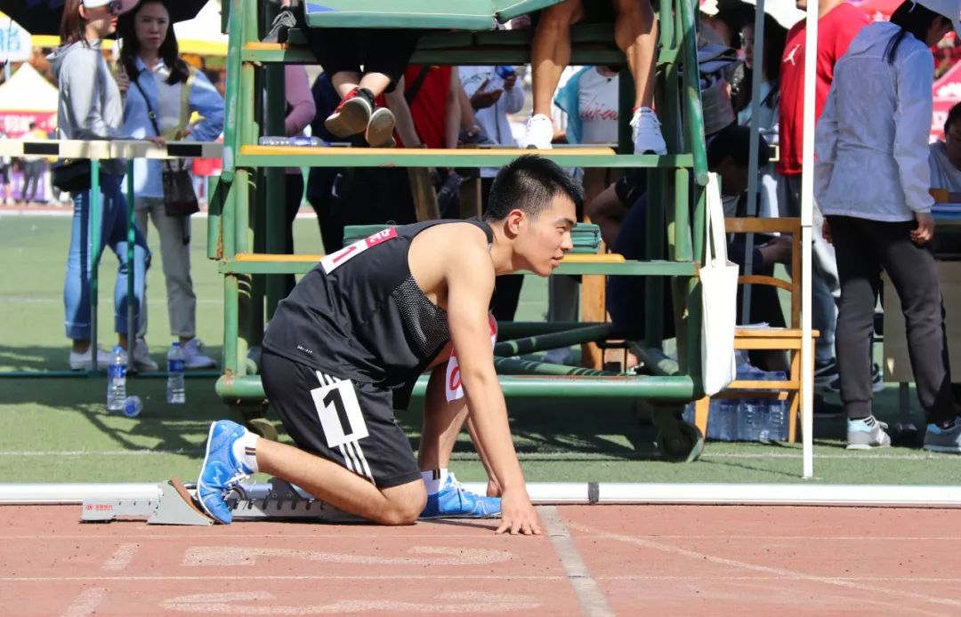 最后时刻亚冠传出新动向，博卡青年内部沟通，高层表态——赛场秩序良好，纪律约束更严格的简单介绍