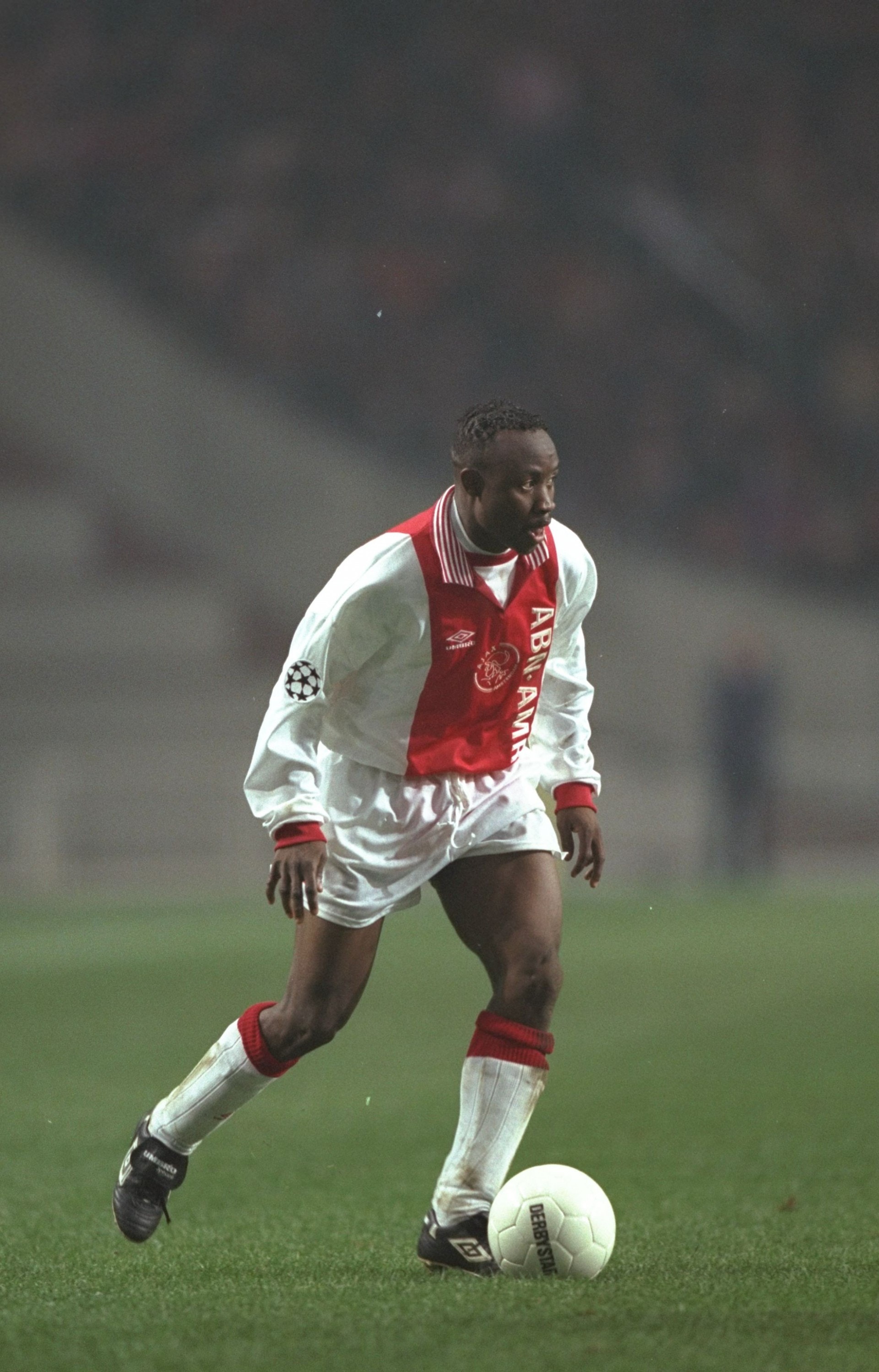  阿贾克斯今晨伤情更新，志在法甲名次提升，气氛紧张，身体对抗强度拉满