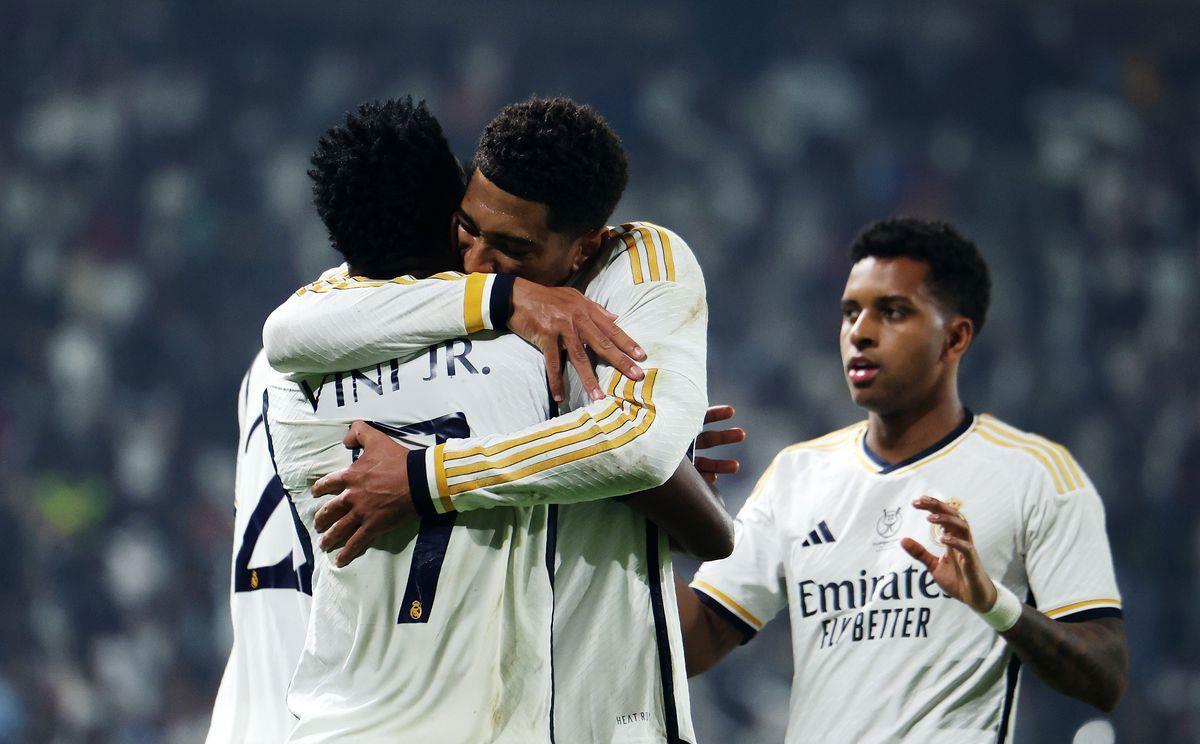  波特兰开拓者历年战绩 