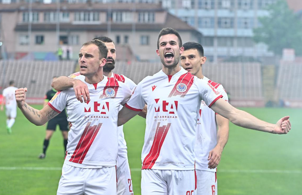 九游app下载 -探戈阿尔贝尼斯钢琴八级