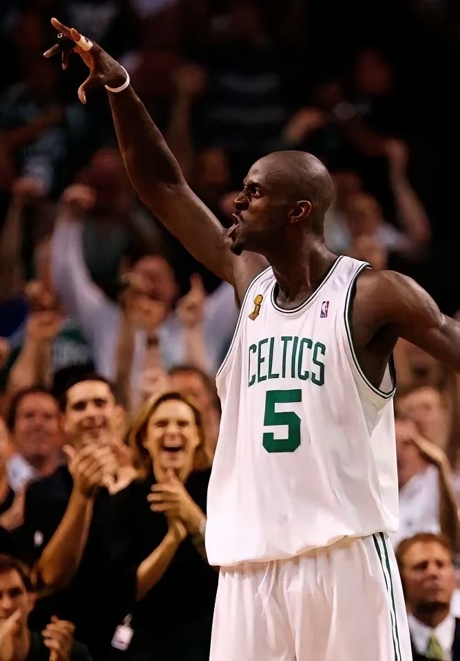 九游官方网站 -波士顿凯尔特人今夜防线松动，志在CBA季后赛名次提升，压力陡增，赛程密集仍需轮换的简单介绍